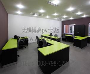 提升公司形象，選騰方辦公室塑膠地板