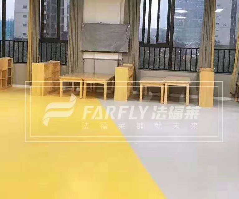 塑膠地板幼兒園能用嗎？5個原因告訴你一定要用